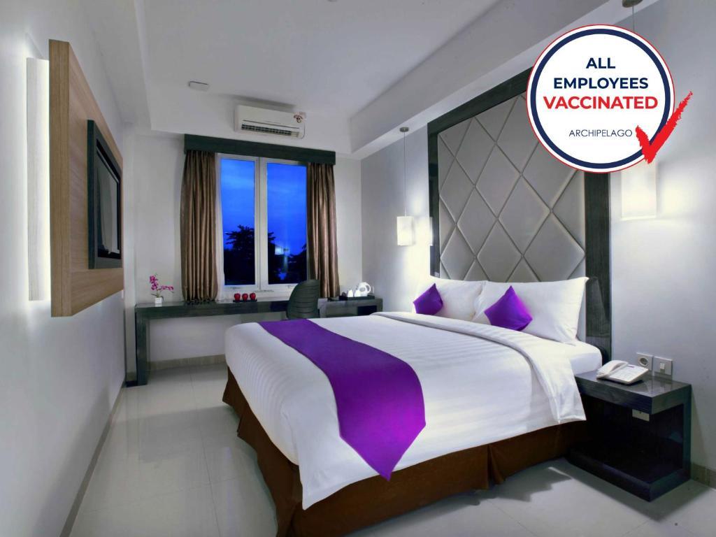 Quest Hotel Balikpapan By Aston Esterno foto